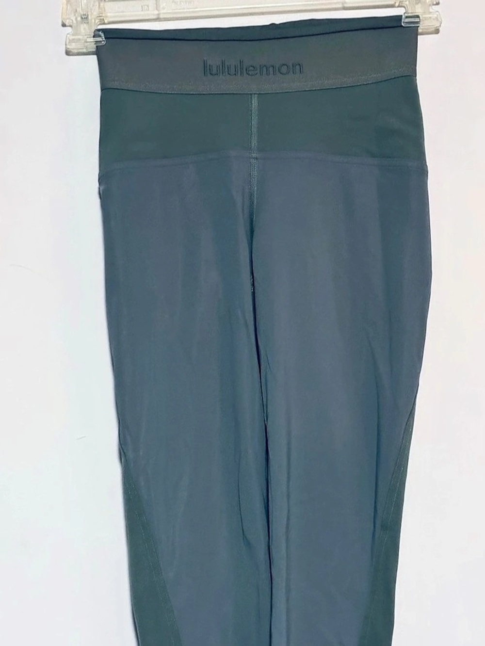 lululemon License to Train High-Rise Tight 25" *Logo Green